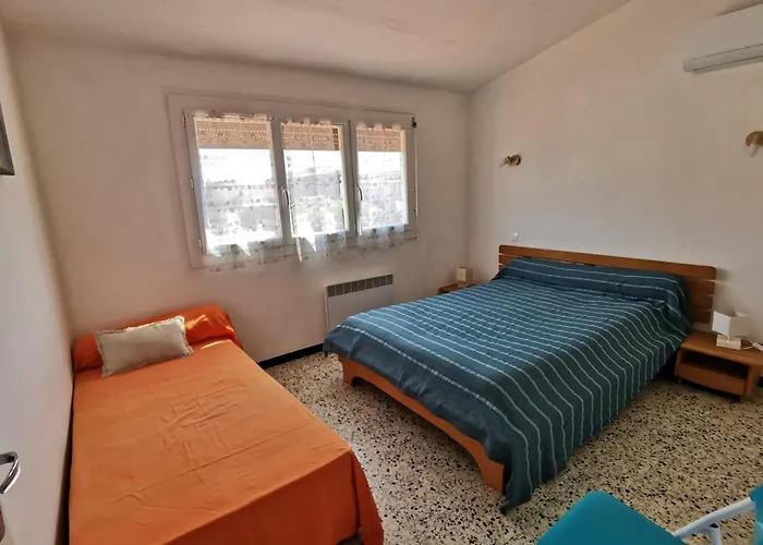 Pavillon T3 Proche De La Terrasse Garage Parking * Port-la-Nouvelle